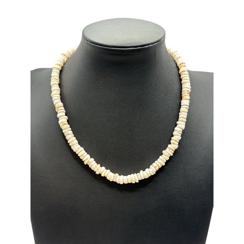 Vintage Genuine Hawaiian Tiger Puka Shell Beaded Necklace Barrel Clasp Surf 70s